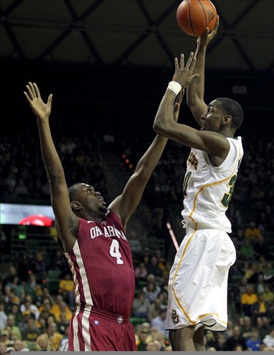 Quincy Miller likes to play in the post and wants to learn Kareem's sky-hook ... can he? 