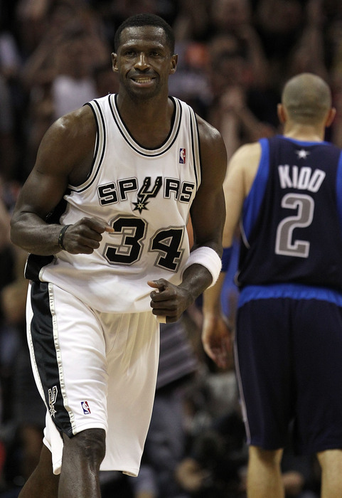 Antonio McDyess with the hated Spurs, back in the 2010 playoffs.