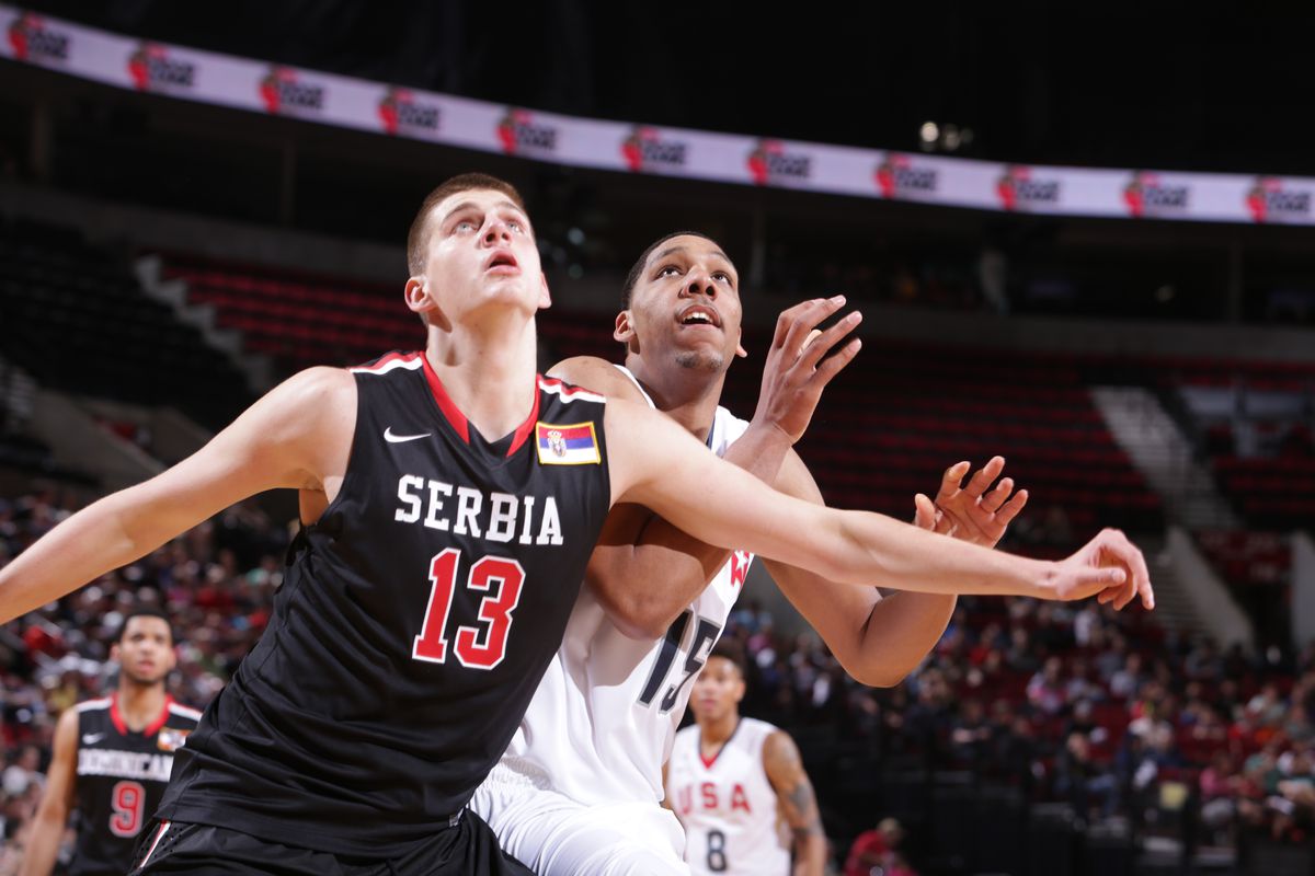 Nikola Jokic ready to catch that money the Nuggets are raining down on him.