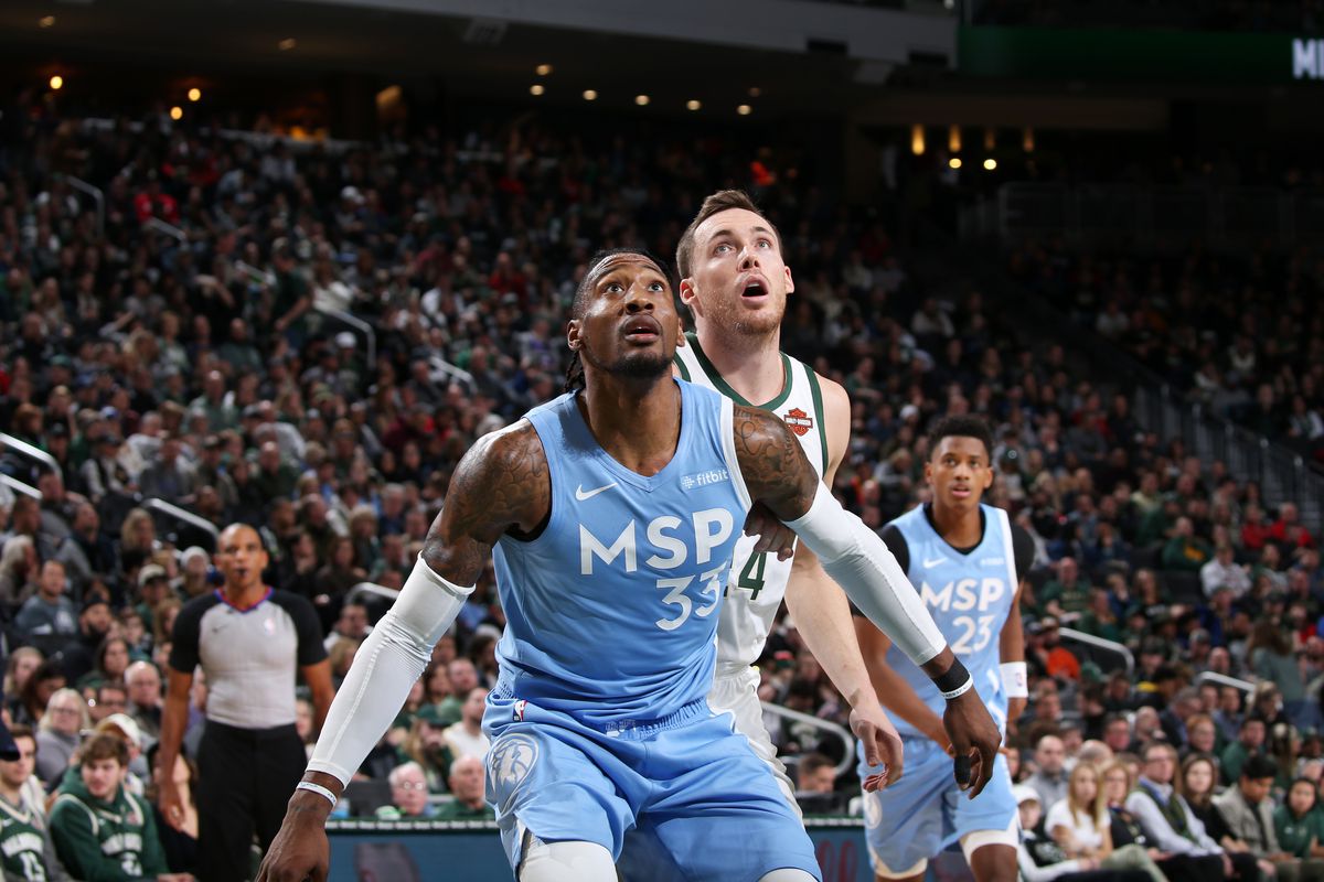 Minnesota Timberwolves v Milwaukee Bucks