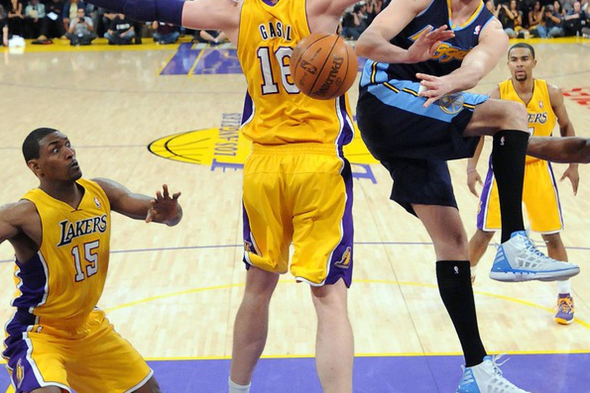 Danilo Gallinari made Ron Artest make that face. 