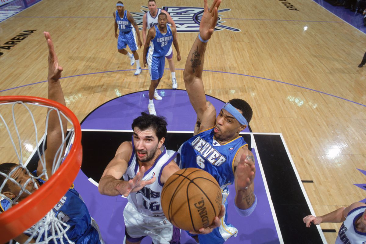 Denver Nuggets v Sacramento Kings