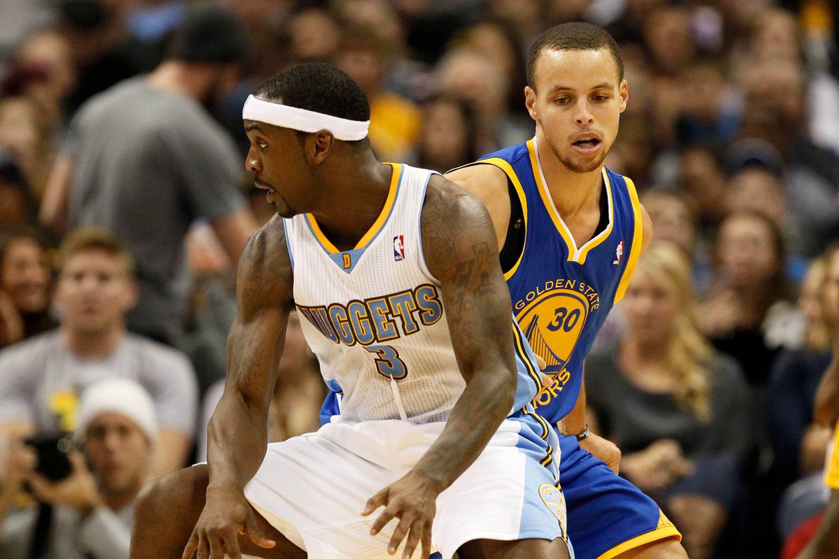 Curry's Warriors are out-performing Lawson's Nuggets right now.