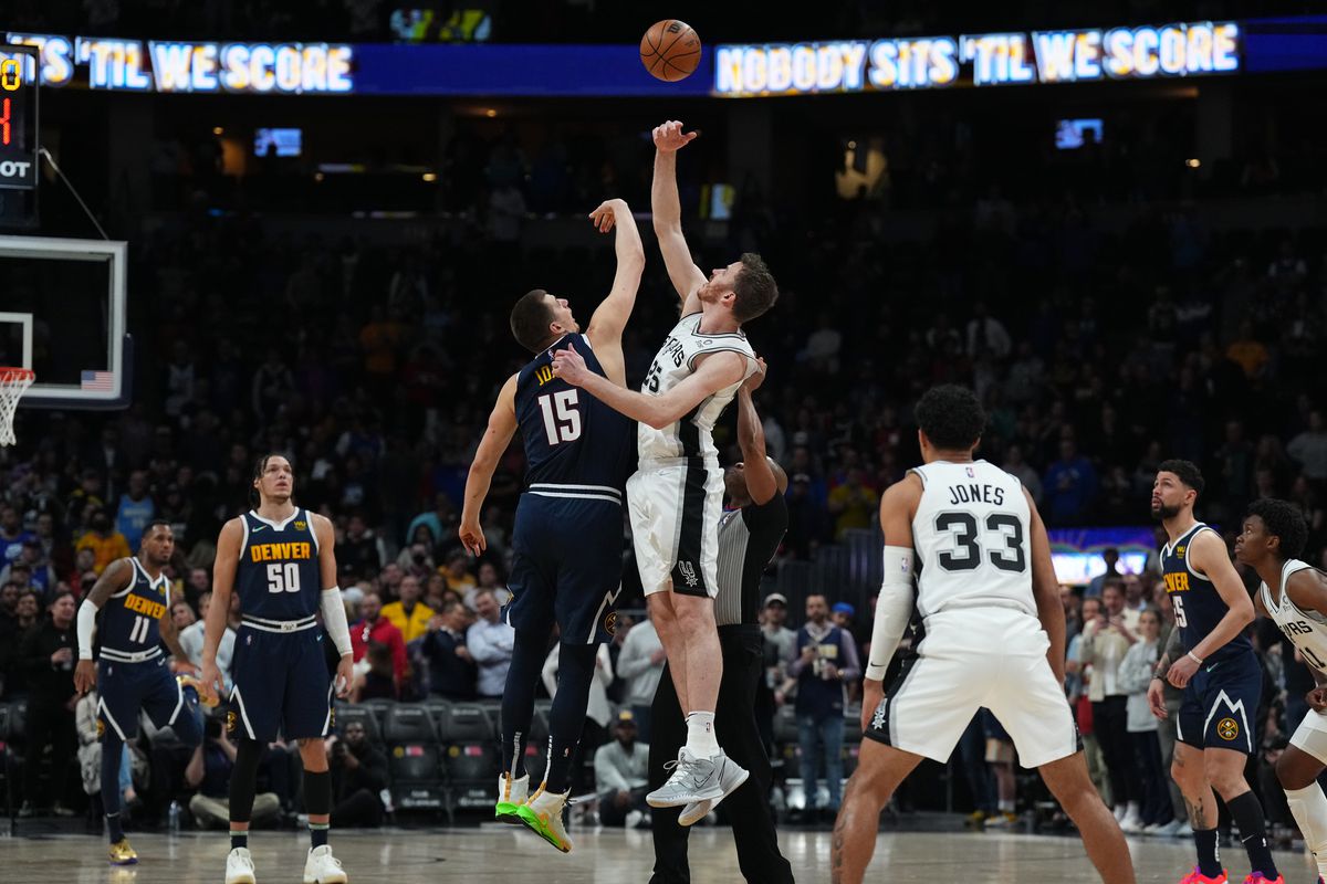 NBA: San Antonio Spurs at Denver Nuggets