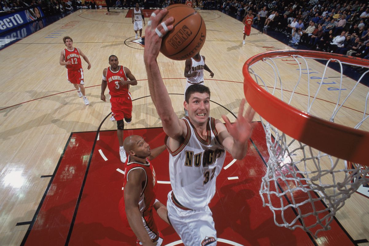 Ryan Bowen goes up for the dunk