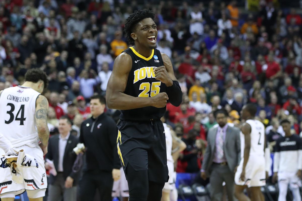 NCAA Basketball: NCAA Tournament-First Round- Iowa Hawkeyes vs Cincinnati Bearcats
