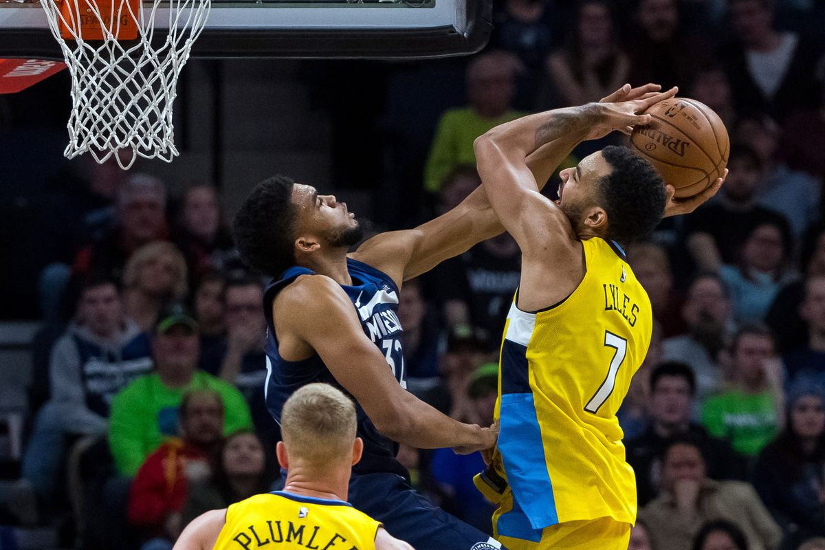 NBA: Denver Nuggets at Minnesota Timberwolves