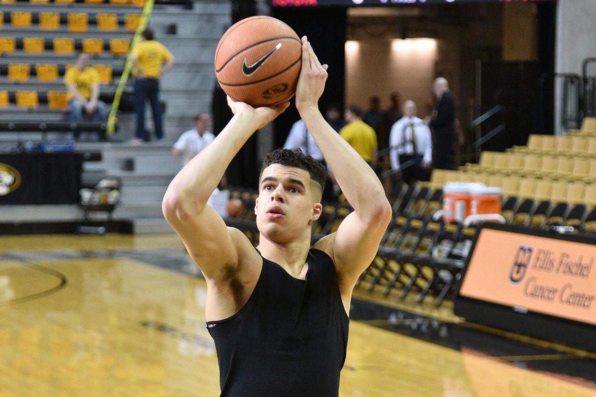 NCAA Basketball: Arkansas at Missouri