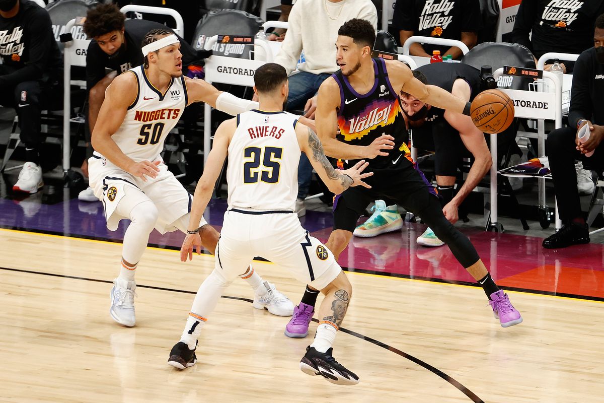 Denver Nuggets v Phoenix Suns - Game One