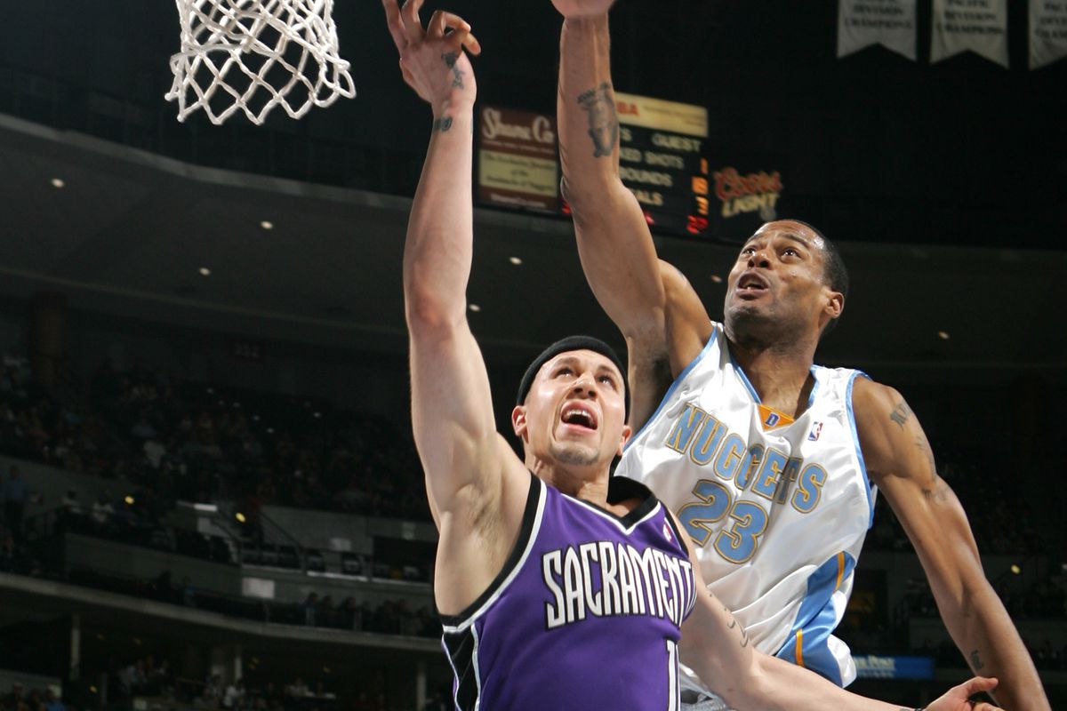 Sacramento Kings versus the Denver Nuggets