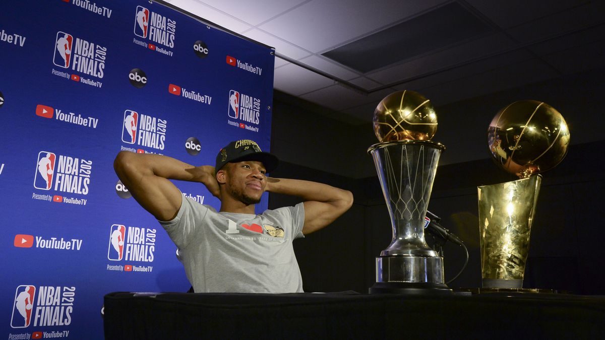 2021 NBA Playoffs - Phoenix Suns v Milwaukee Bucks