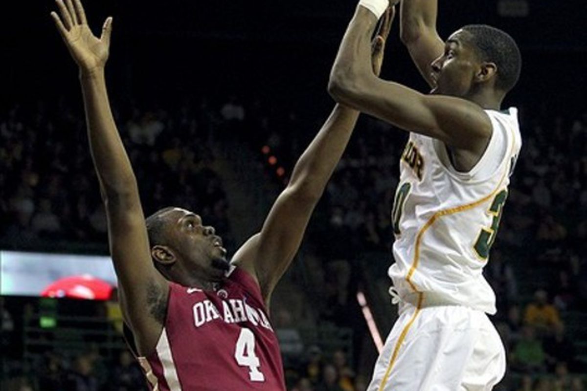Quincy Miller likes to play in the post and wants to learn Kareem's sky-hook ... can he? 