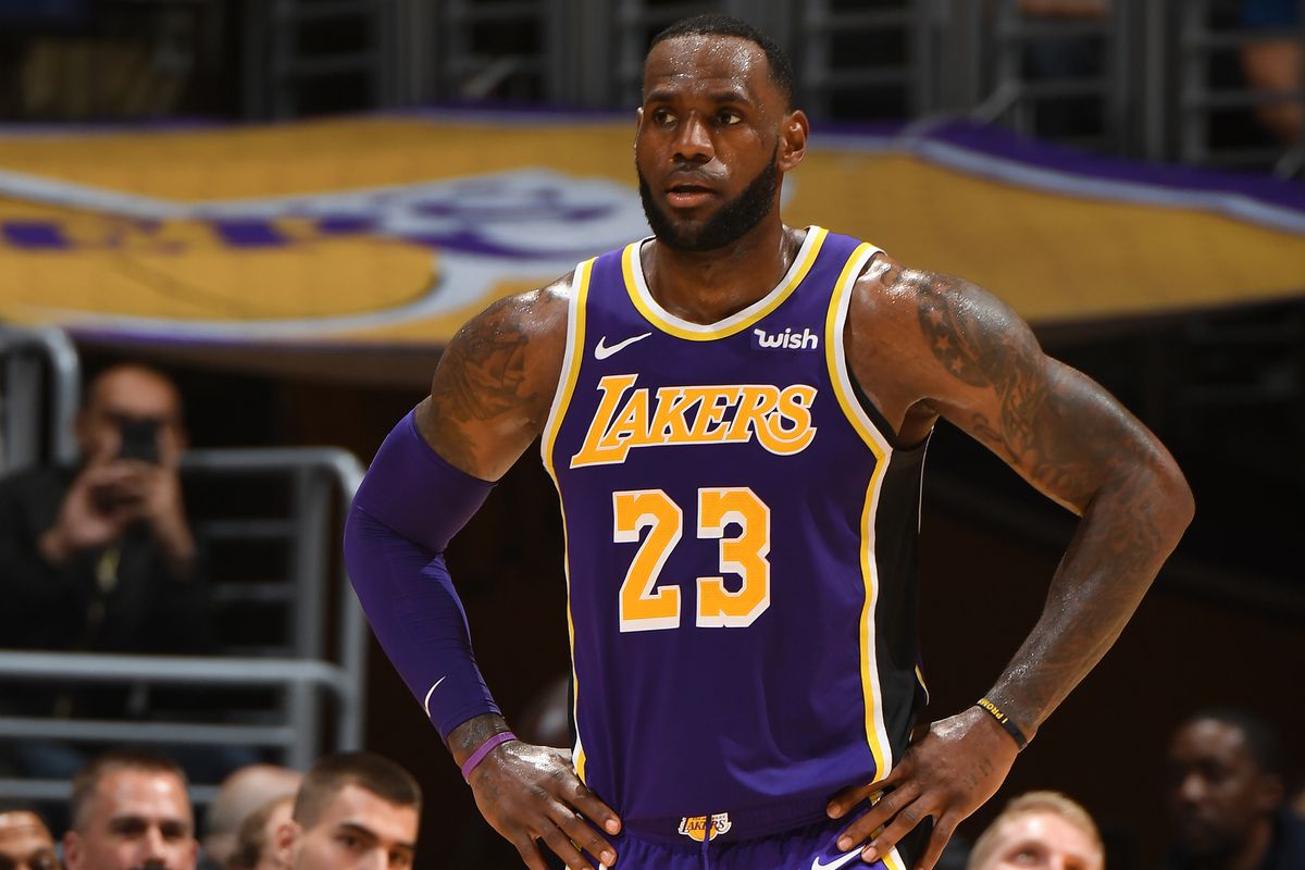 Denver Nuggets v Los Angeles Lakers