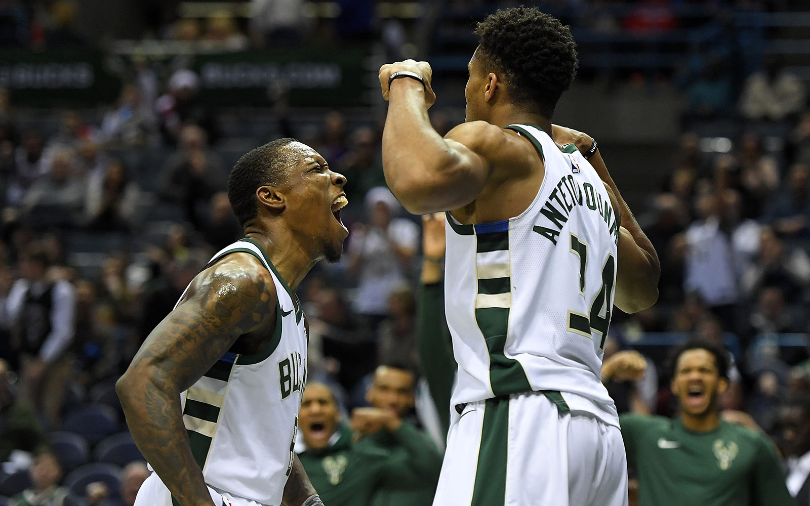 giannis-bucks-milwaukee-bledsoe.0.jpg